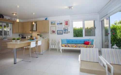 The Ultimate Guide To Renting Your 5 Star Villa Protaras Villa 07