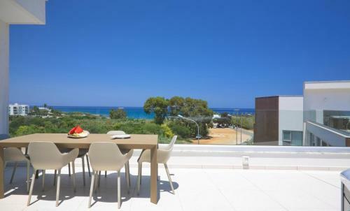 Villa Sunrise Seaview Luxury Residences