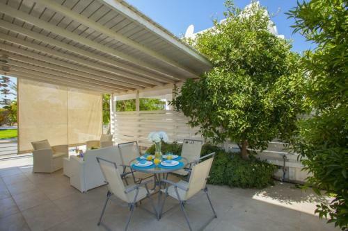 Picture Staying In A Home Close To Fig Tree Bay Protaras Villa 39
