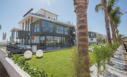White Pearl Villas