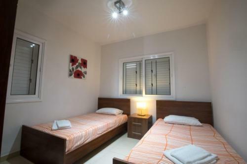 Villa Anemoni 10 Central Protaras Close To Fig Tree Bay