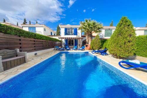 Ithaca Villas