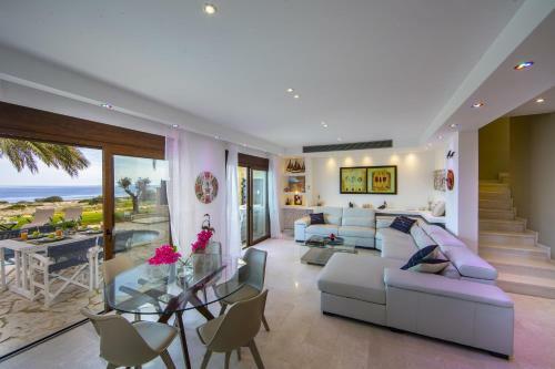 Protaras El Greco Seafront Villa, Greco Mare