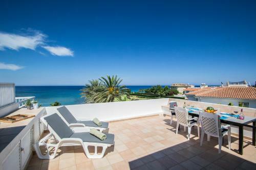 Villa Sirena Bay Holidays