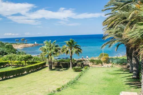 Villa Sirena Bay Holidays