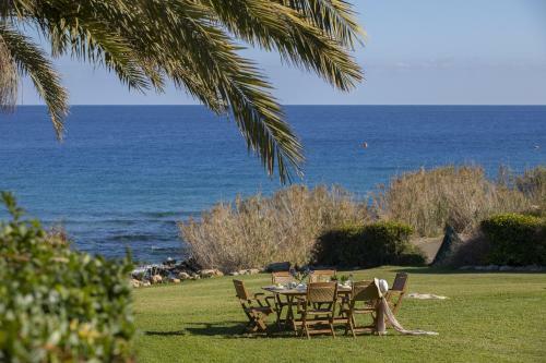 Sirina Bay Villa