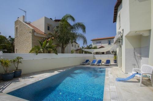 ?imagine Renting Your Own 5 Star Villa? Protaras Villa 15
