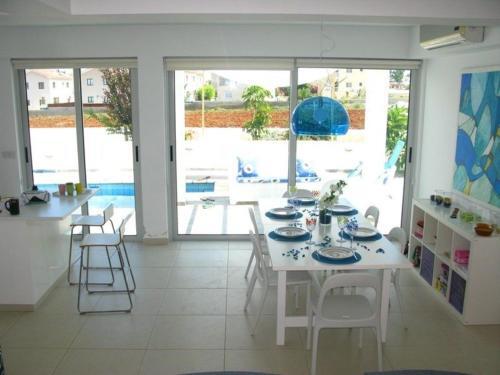?rent A Holiday Villa Close To Mimoza Beach? Protaras Villa 87