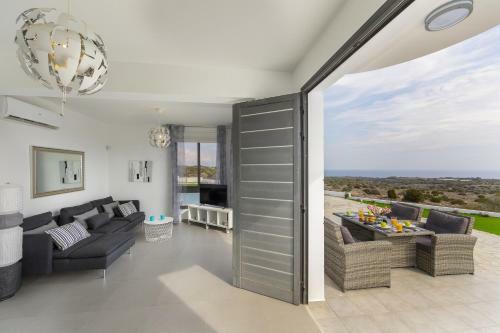 Villa Protaras Greco Hilltop Views