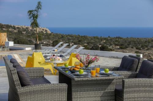 Villa Protaras Greco Hilltop Views