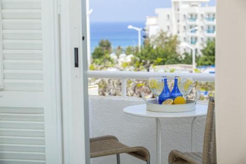 ?picture Renting Your Villa With Sean Views? Protaras Villa 26