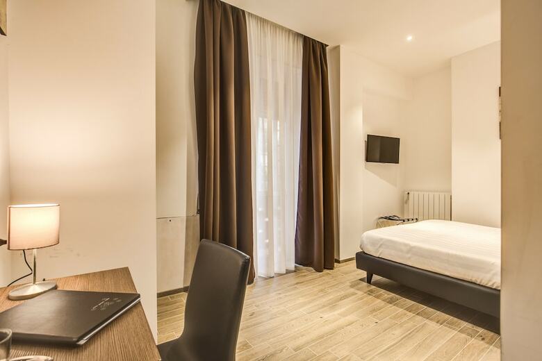 Rome Garden Hotel