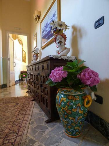 Palazzo Giovanni Bed And Breakfast