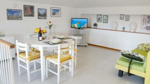 Great & Big Apartment On The Sea