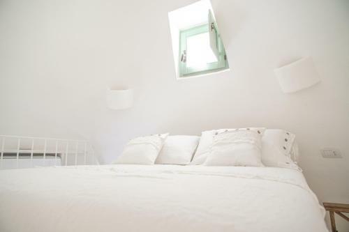 Bed & Breakfast Trulli Ant� Charme & Relax