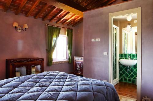 Altopascio Villa Sleeps 14 Pool Air Con Wifi