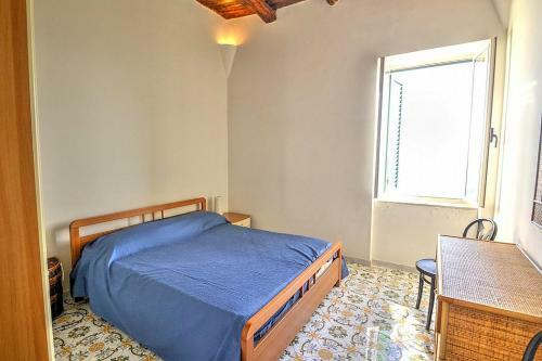 Amalfi Villa Sleeps 5 Air Con