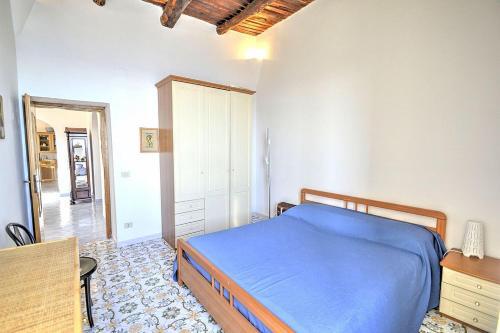 Amalfi Villa Sleeps 5 Air Con