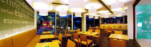 Hotel Aimia