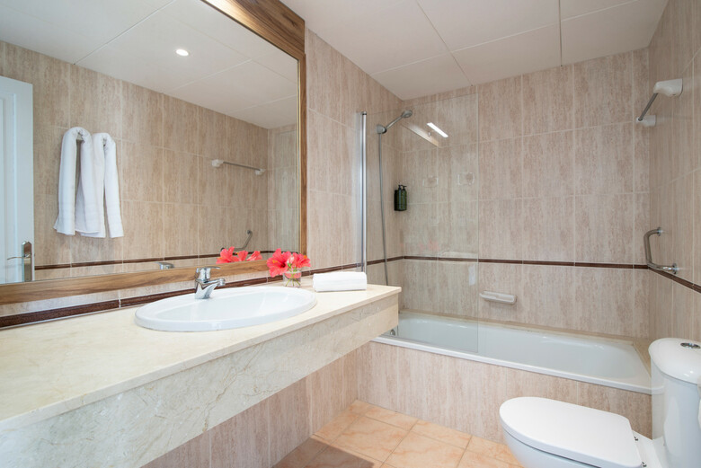 Pierre & Vacances Apartamentos Menorca Cala Blanes