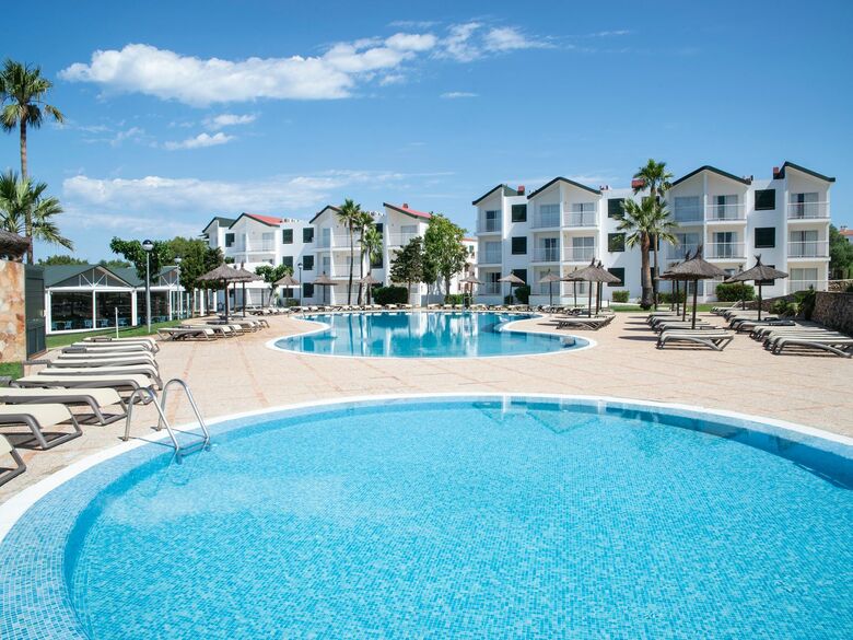 Pierre & Vacances Apartamentos Menorca Cala Blanes
