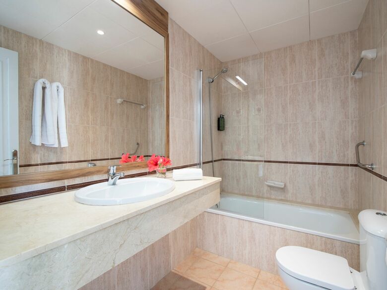 Pierre & Vacances Apartamentos Menorca Cala Blanes