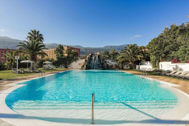 Hotel Las �guilas