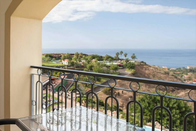 Hotel Las �guilas