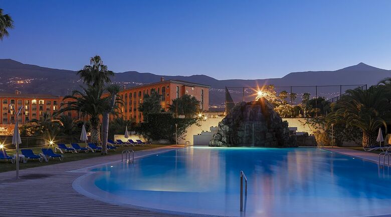 Hotel Las �guilas