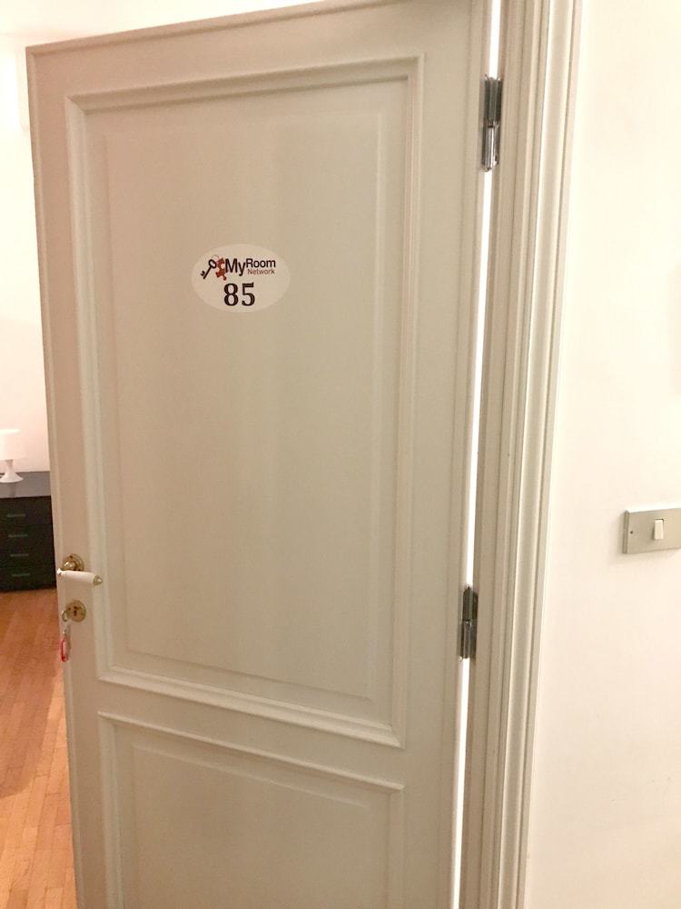 Hostal Myroom A Un Passo Dal Centro