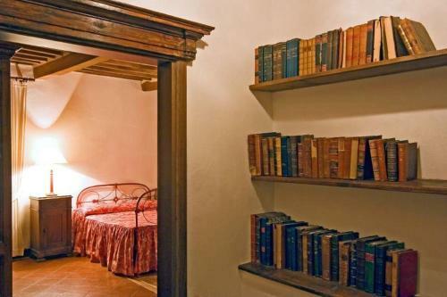 Arezzo Villa Sleeps 12 Pool Air Con Wifi
