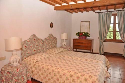 Arezzo Villa Sleeps 12 Pool Air Con Wifi