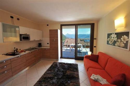 Argegno Apartment Sleeps 4 Pool