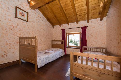 Argegno Villa Sleeps 8 Pool Air Con