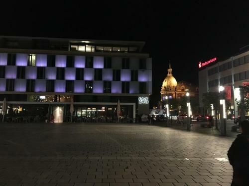 Saks Urban Design Hotel