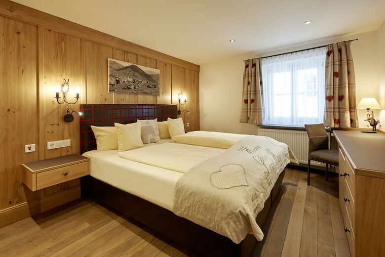 Hotel Adler