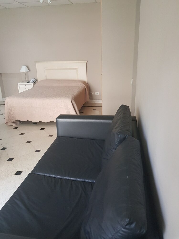 Hotel Leonardo Da Vinci Residence