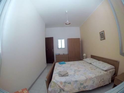 Apartment Lungomare Cristoforo Colombo - 2
