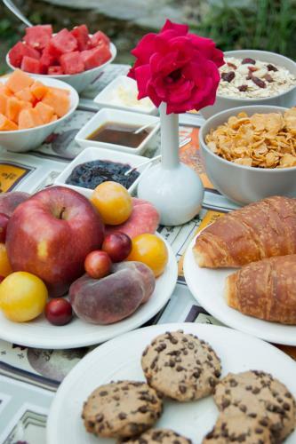 Bed & Breakfast Secret Gardens