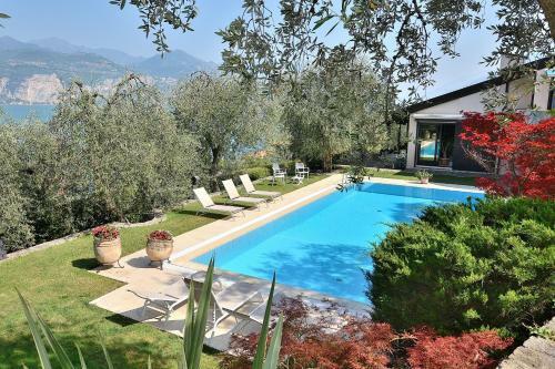 Villa Dismero