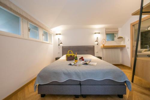 Brienno Villa Sleeps 16