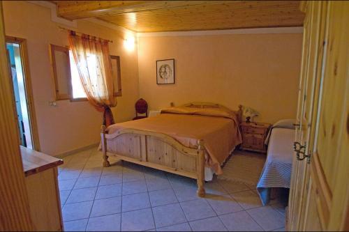 Perelli Villa Sleeps 5 Pool Air Con Wifi