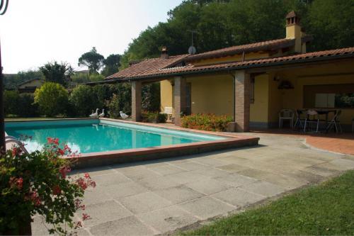 Perelli Villa Sleeps 5 Pool Air Con Wifi