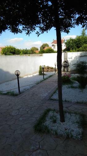 Detached House With Garden