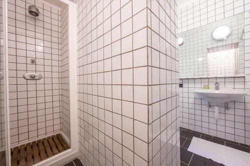 Cadenabbia Apartment Sleeps 4