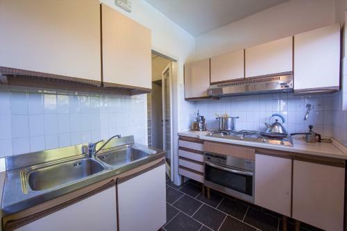 Cadenabbia Apartment Sleeps 4