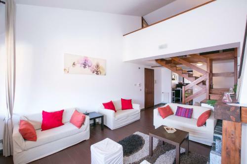 Cadenabbia Apartment Sleeps 6 Air Con