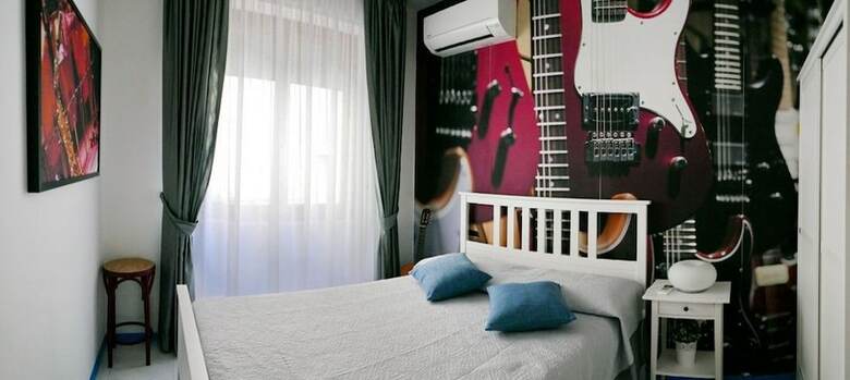Bed & Breakfast I Love Art