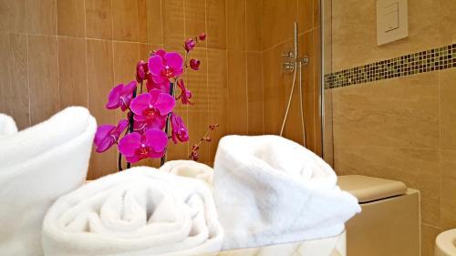 Hostal Colibr� Prestige Rooms