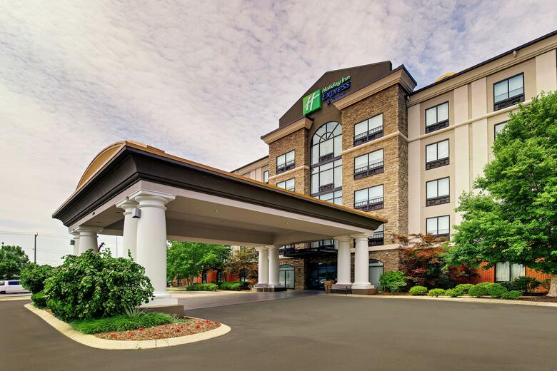 Hotel Holiday Inn Express & Suites Opryland